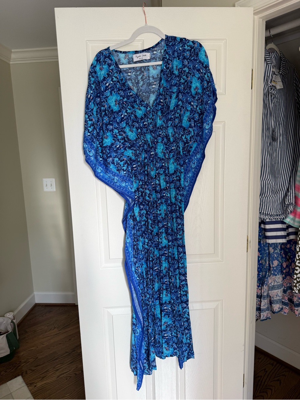 Blue Floral V-Neck Maxi Dress
